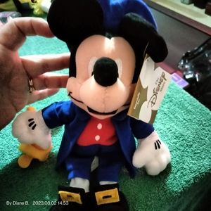 Retired Betsy Ross Minnie & Paul Revere Mickey NWT